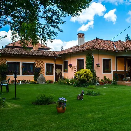 Guest house Bobi 2*